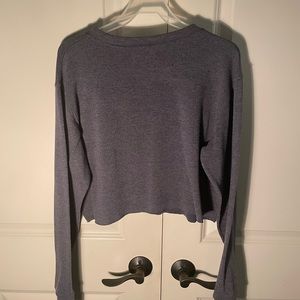 simple brandy melville cropped sweater